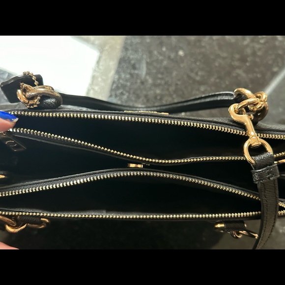Coach purse - Picture 3 of 3